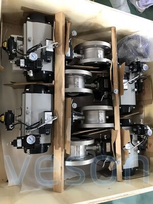 0.1-0.5 วินาที เวลาตอบสนอง 3 ตําแหน่ง เครื่องดําเนินอากาศ 10-500 Nm torque Range และ NAMUR Standard Mounting